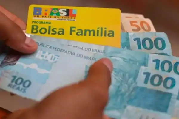 Ex-servidora é condenada por fraudar o Bolsa Família