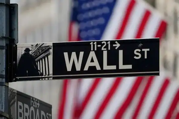 Bolsas de Nova York prolongam queda com juros dos Treasuries em patamares elevados