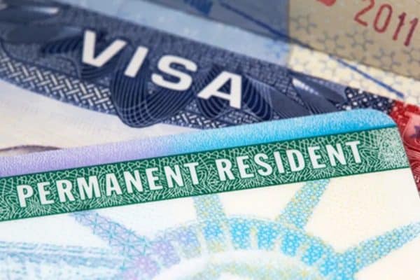 Governo Trump suspende agendamento de entrevistas para vistos de imigrantes no mundo todo