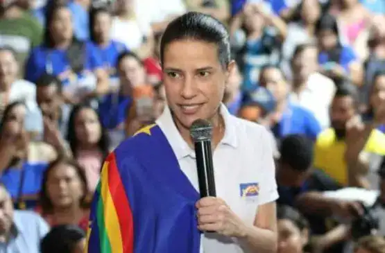 Graves acusações anônimas contra Raquel Lyra ocupam ruas do Recife e exacerbam campanha