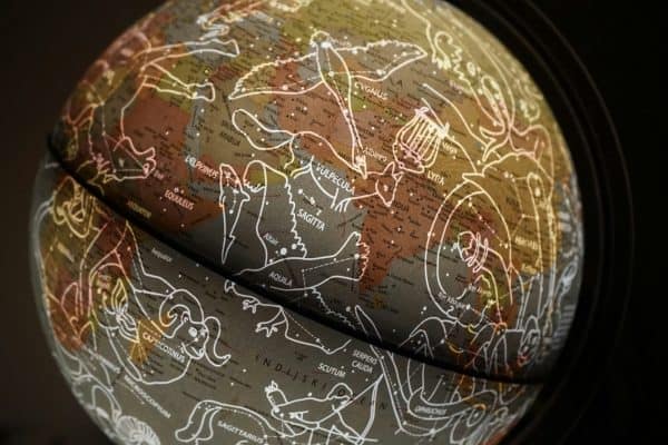 Horóscopo de 1º de setembro: um signo terá uma reviravolta e outro pode receber uma surpresa inesperada