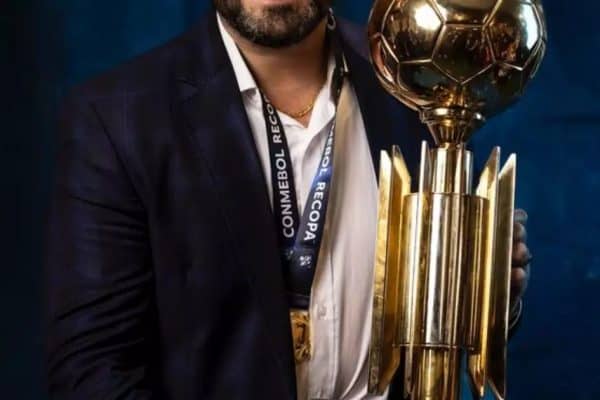 Mário Bittencourt explica por que Marcão não foi efetivado como treinador do Fluminense