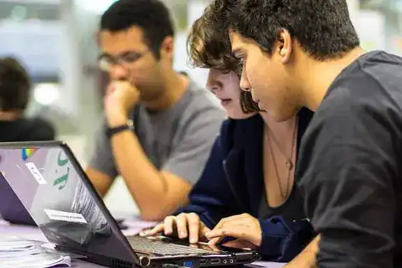Qualifica SP disponibiliza cursos gratuitos para empreendedores e gestão de negócios