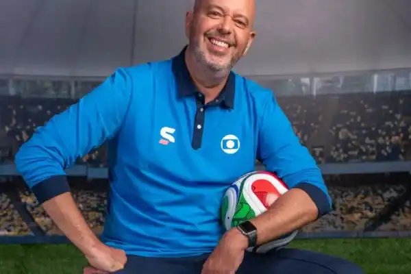 Alex Escobar conta que episódio assustador ao vivo salvou sua vida