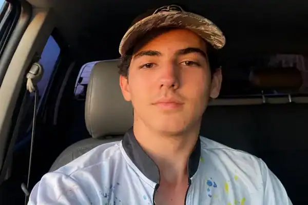 Jovem de 19 anos morre após um mês internado em decorrência de queda da carroceria de caminhonete