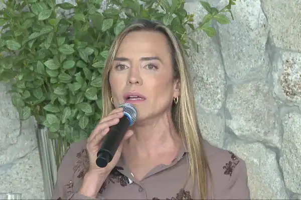 No DF, Grass cobra que Celina se explique sobre negociação com o Banco Master