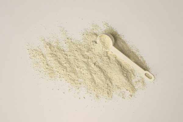 Anvisa proíbe oito suplementos, incluindo whey, e determina suspensão imediata do consumo