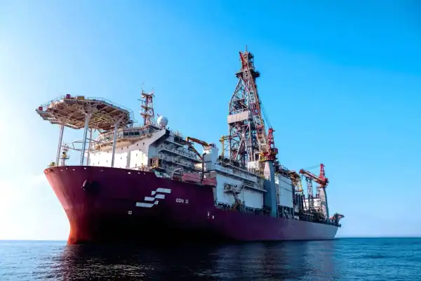 Petrobras confirma presença de petróleo no primeiro poço, mas volume ainda precisa ser definido