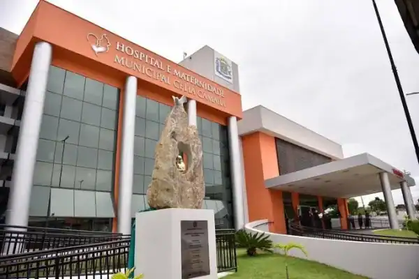 Médica é acusada de atrasar altas de pacientes para influenciar votação