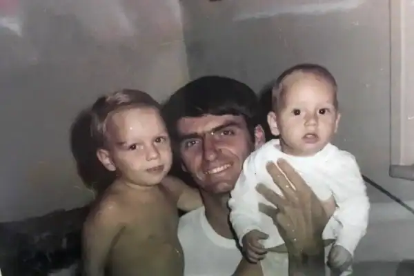 Flávio Bolsonaro declama poema em homenagem ao Dia do Nordestino de olho no eleitorado