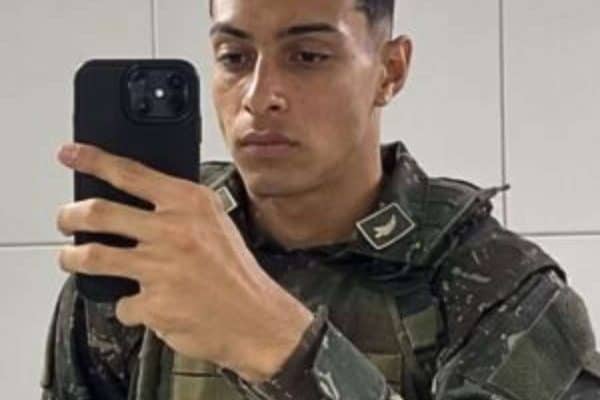 Exército e polícia procuram soldado que fugiu com fuzil e munições no Recife